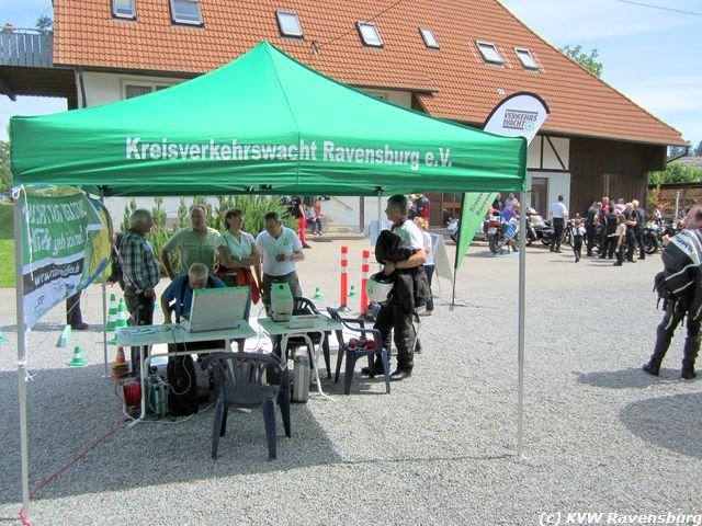 infostandkreisverkehrswachtravensburg4.jpg